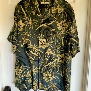 SALE❤️TOMMY BAHAMA linen/silk shirt
